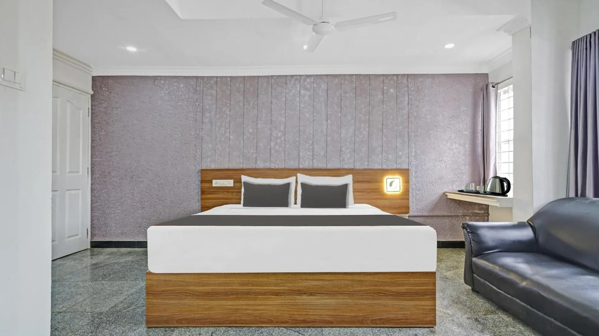 Capital O Rayan Plaza Hotel Kochi 3*,  India